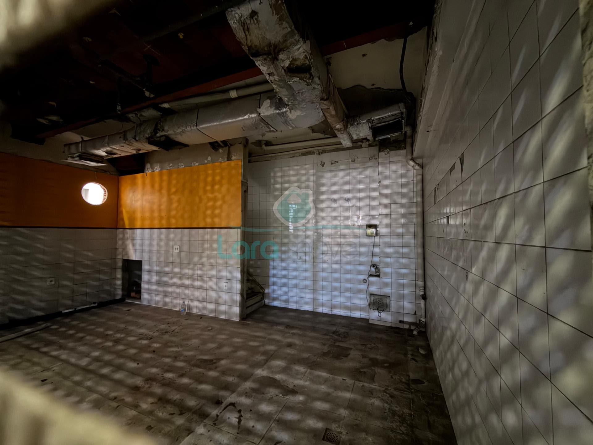Comercial à venda com 22m² no Centro, Macaé — foto principal