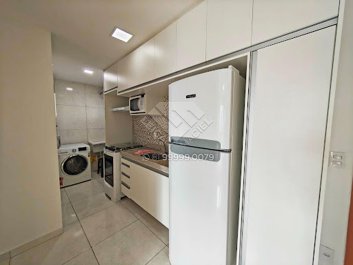 Compre Apartamento flat a venda mobiliado no Rosarinho com 1 quarto, 33m², porcelanato, vaga coberta e lazer completo. Agende com Leicam Maciel!