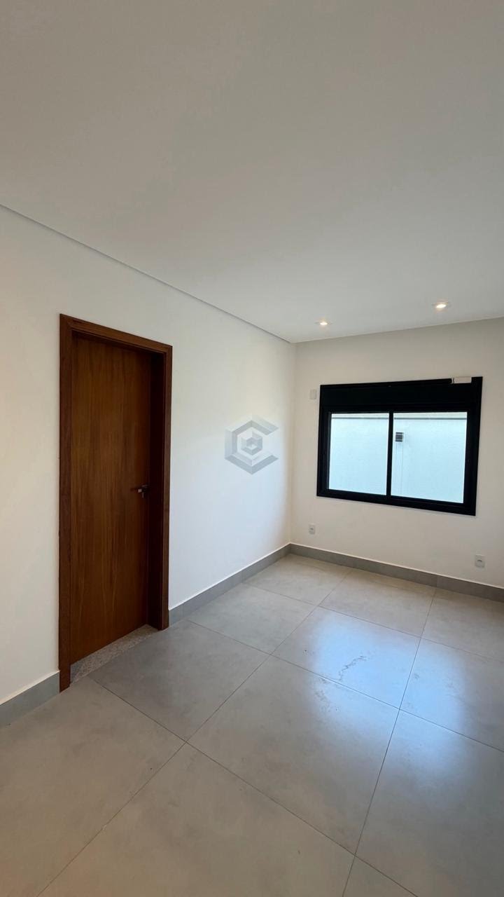 Casa à venda com 4 quartos, 4 suítes, 4 vagas e 210m² no Residencial Cyrela Landscape Esplanada, Votorantim (SP) — foto 12 de 16