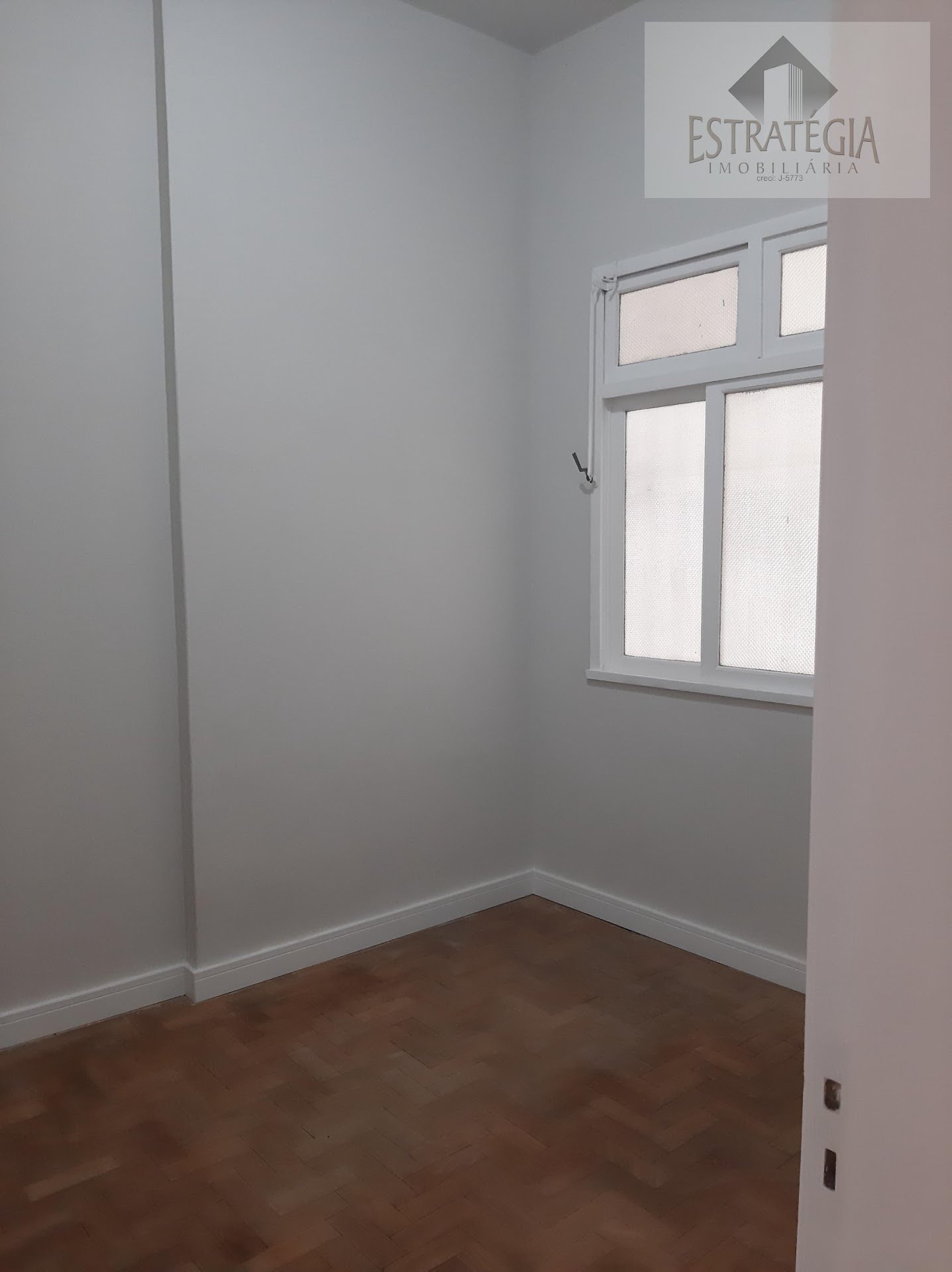 Apartamento à venda com 1 quarto, 1 banheiro, 1 vaga e 36m² no Duchas, Petrópolis (RJ) — foto 8 de 12