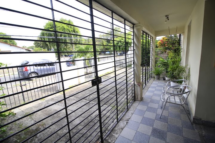 Casa à venda com 4 quartos, 1 suíte, 4 vagas e 208m² no Hipódromo, Recife (PE) — foto 18 de 30