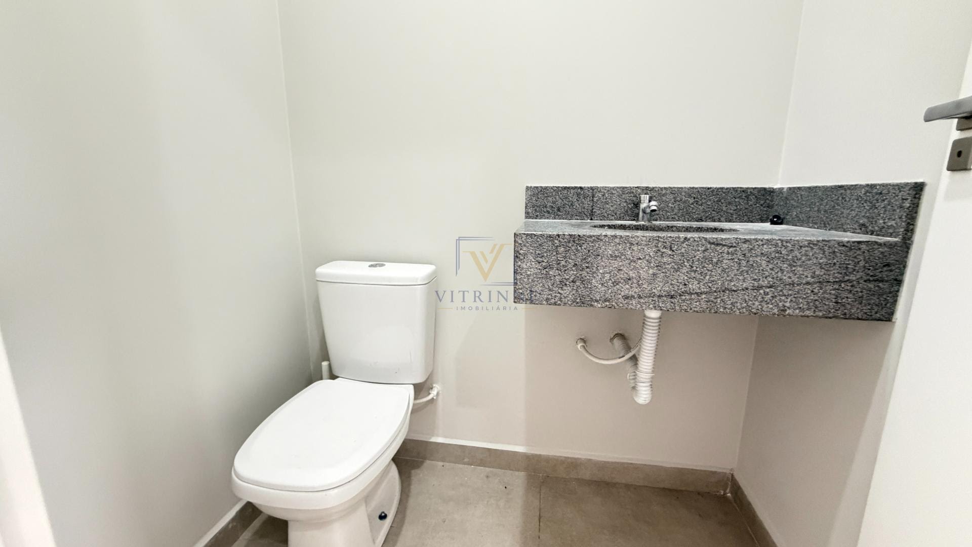 Comercial para alugar com 1 banheiro, 1 vaga e 25m² no Santa Cândida, Curitiba (PR) — foto 11 de 19