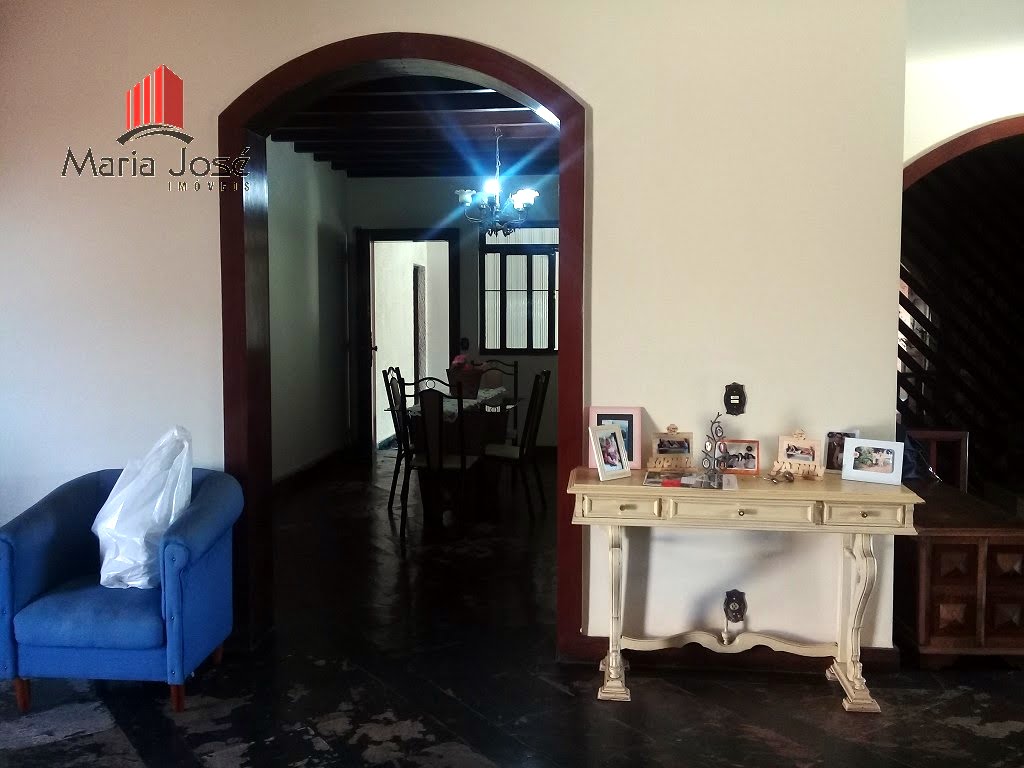 Casa à venda com 4 quartos, 1 suíte, 3 vagas e 1080m² no São Geraldo, Sete Lagoas (MG) — foto 16 de 30