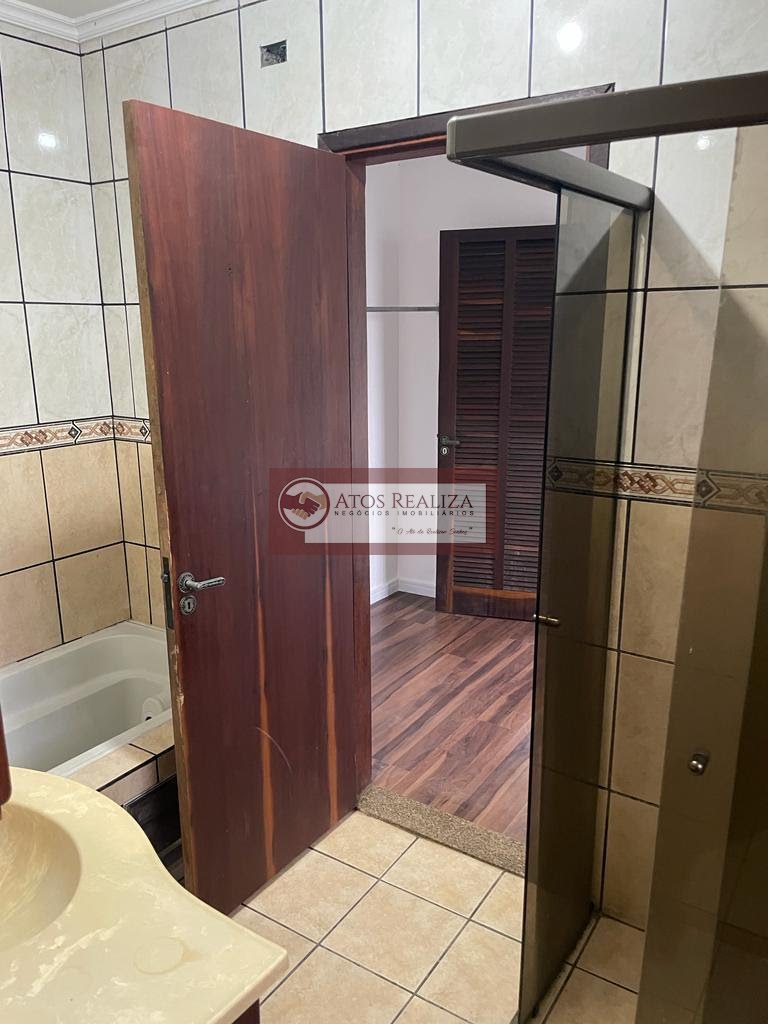 Casa à venda com 4 quartos, 2 suítes, 4 vagas e 220m² no Jardim Cliper, São Paulo (SP) — foto 4 de 28