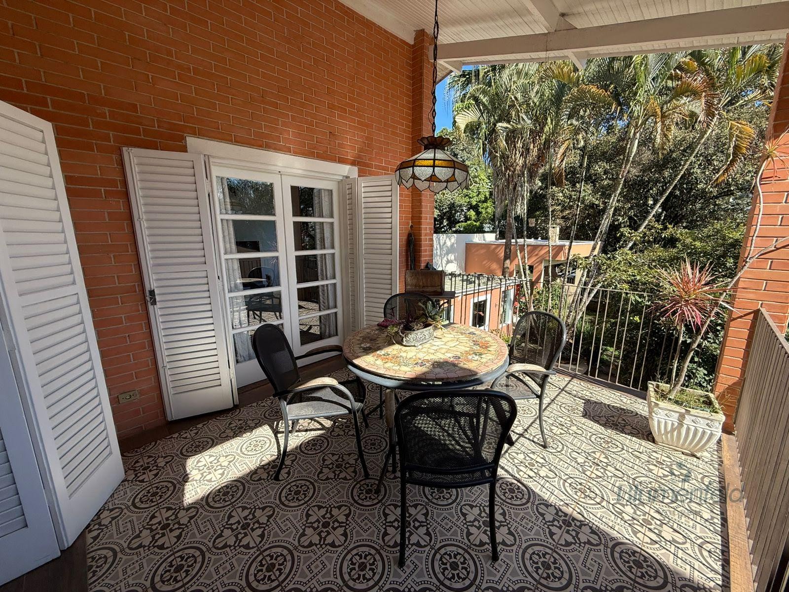 Casa à venda com 4 quartos, 1 suíte, 2 vagas e 229m² no Condomínio Arujazinho IV, Arujá (SP) — foto 23 de 30
