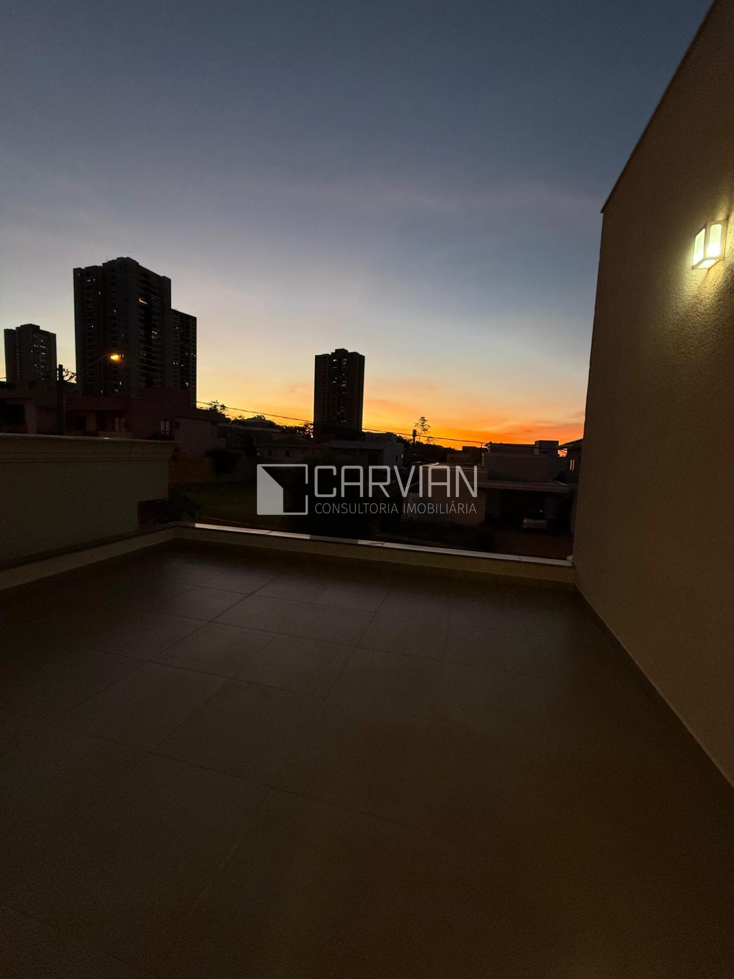 Casa à venda com 3 quartos, 3 suítes, 4 vagas e 307m² no Condomínio Guaporé, Ribeirão Preto (SP) — foto 27 de 30