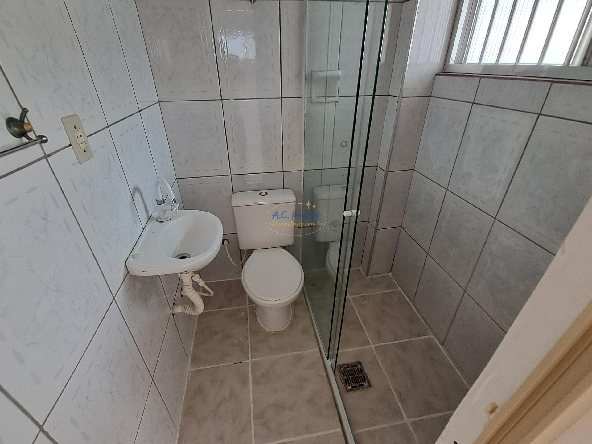 Apartamento à venda com 2 quartos, 1 suíte, 1 vaga e 50m² no Guilhermina, Praia Grande (SP) — foto 11 de 13