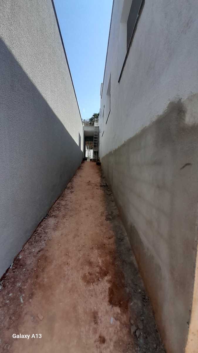 Casa à venda com 3 quartos, 1 suíte, 2 vagas e 90m² no Novo Centro, Santa Luzia (MG) — foto 10 de 30