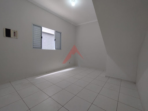 Casa sobrado no Bairro Villa Rica   -  Extrema