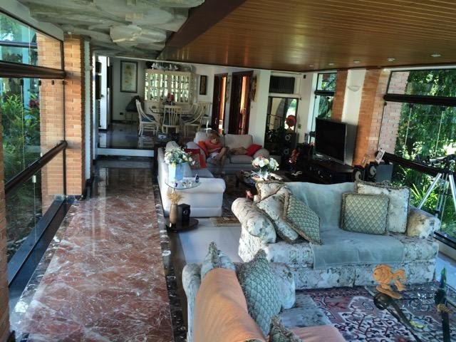 Casa à venda com 3 quartos, 3 suítes, 10 vagas e 650m² no Arujázinho I, II e III, Arujá (SP) — foto 17 de 30