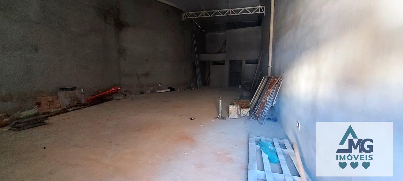 Comercial para alugar com 2 banheiros e 168m² no Centro, Três Corações — foto principal