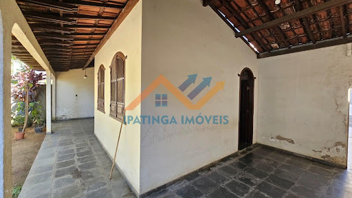 Casa à venda em Imbaúbas, Ipatinga | 3 quartos, 219m²