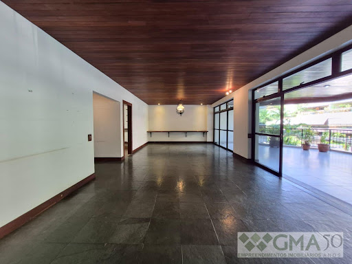 Apartamento em Jardim Oceanico  -  Rio de Janeiro