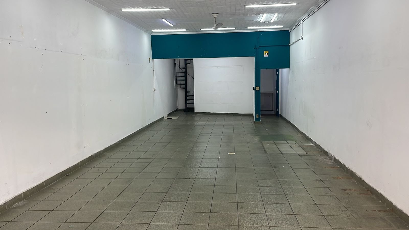 Loja para Locação Rua Fradique Coutinho, Pinheiros/SP