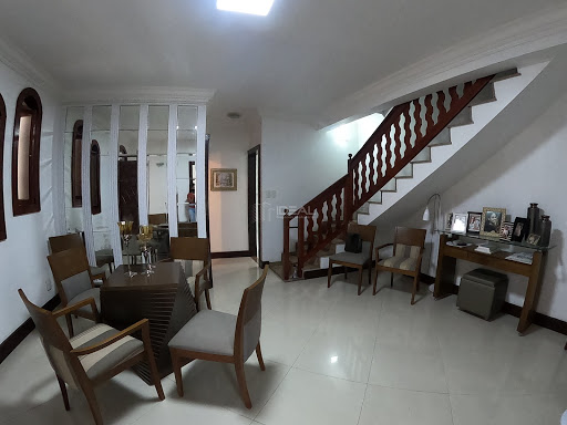 Casa Duplex à venda no Joquei em Campos dos Goytacazes Rj
