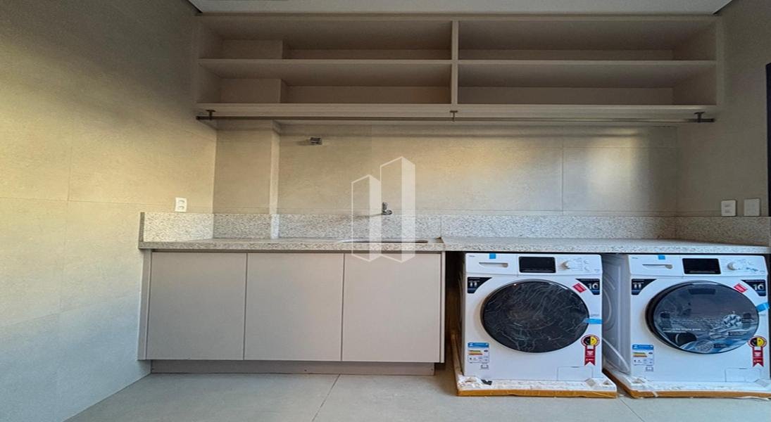 Casa à venda com 4 quartos, 4 suítes, 4 vagas e 284m² no Jardins França, Goiânia (GO) — foto 17 de 20