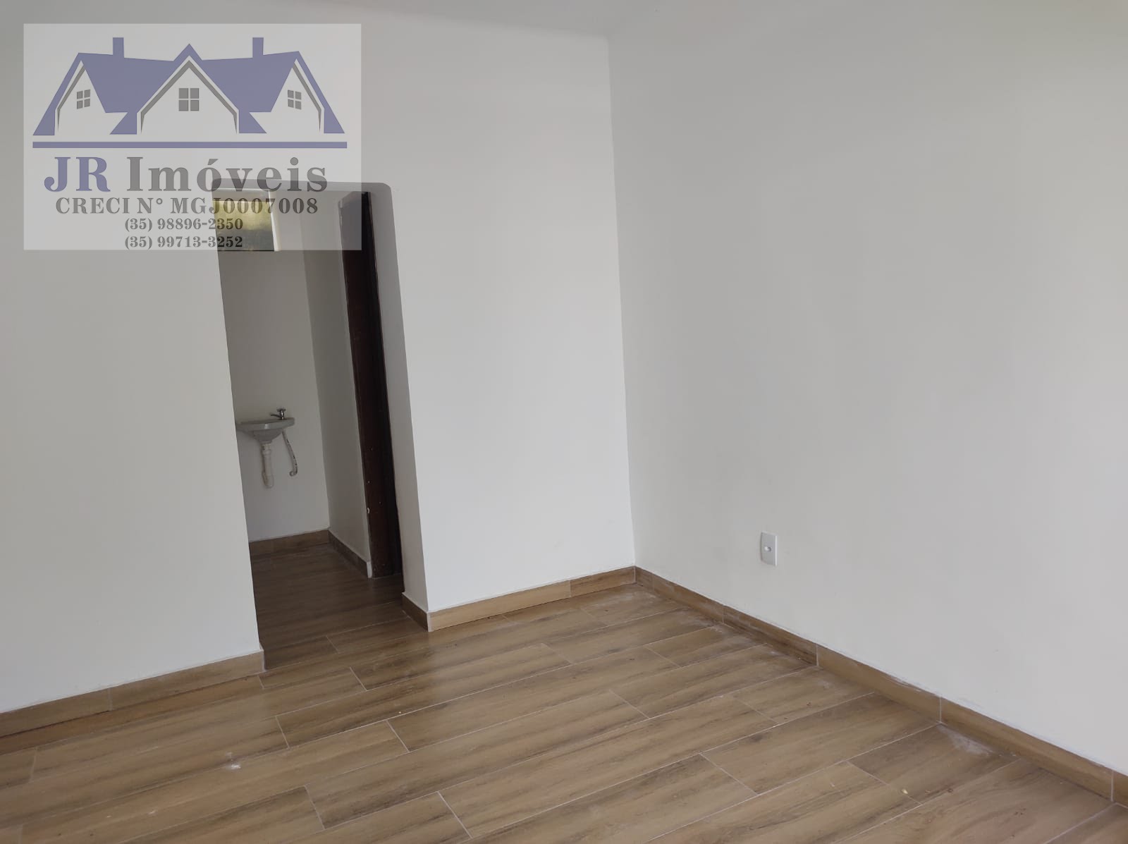Comercial para alugar com 18m² no Centro, Piranguinho (MG) — foto 3 de 7