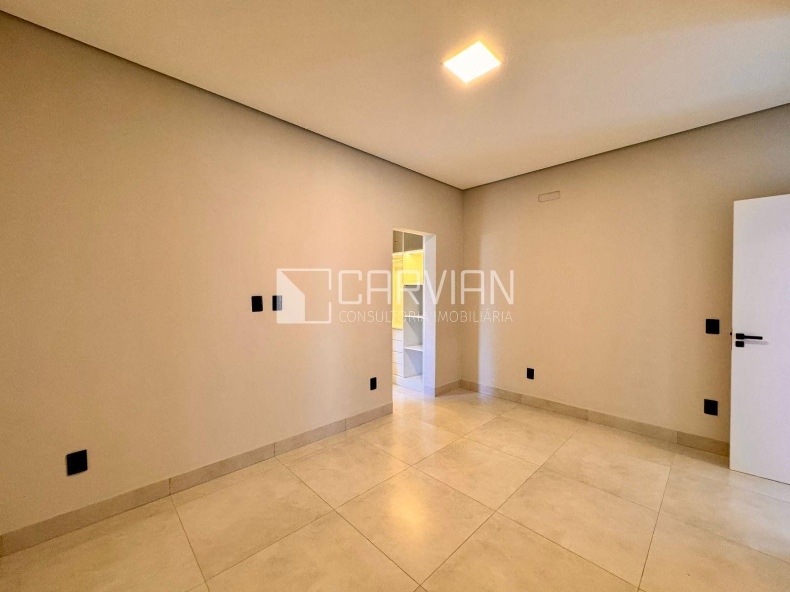 Casa à venda com 3 quartos, 1 suíte, 4 vagas e 258m² no Bomfim Paulista, Ribeirão Preto (SP) — foto 29 de 30
