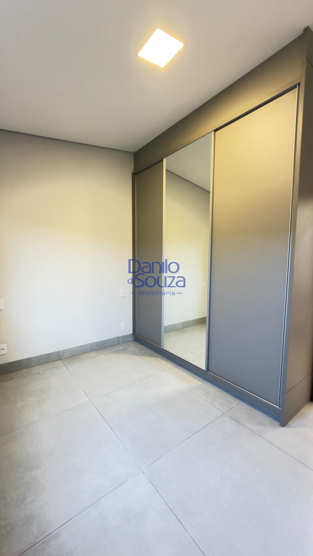 Casa à venda com 3 quartos, 1 suíte, 4 vagas e 360m² no Villagio Park, Araxá (MG) — foto 21 de 30