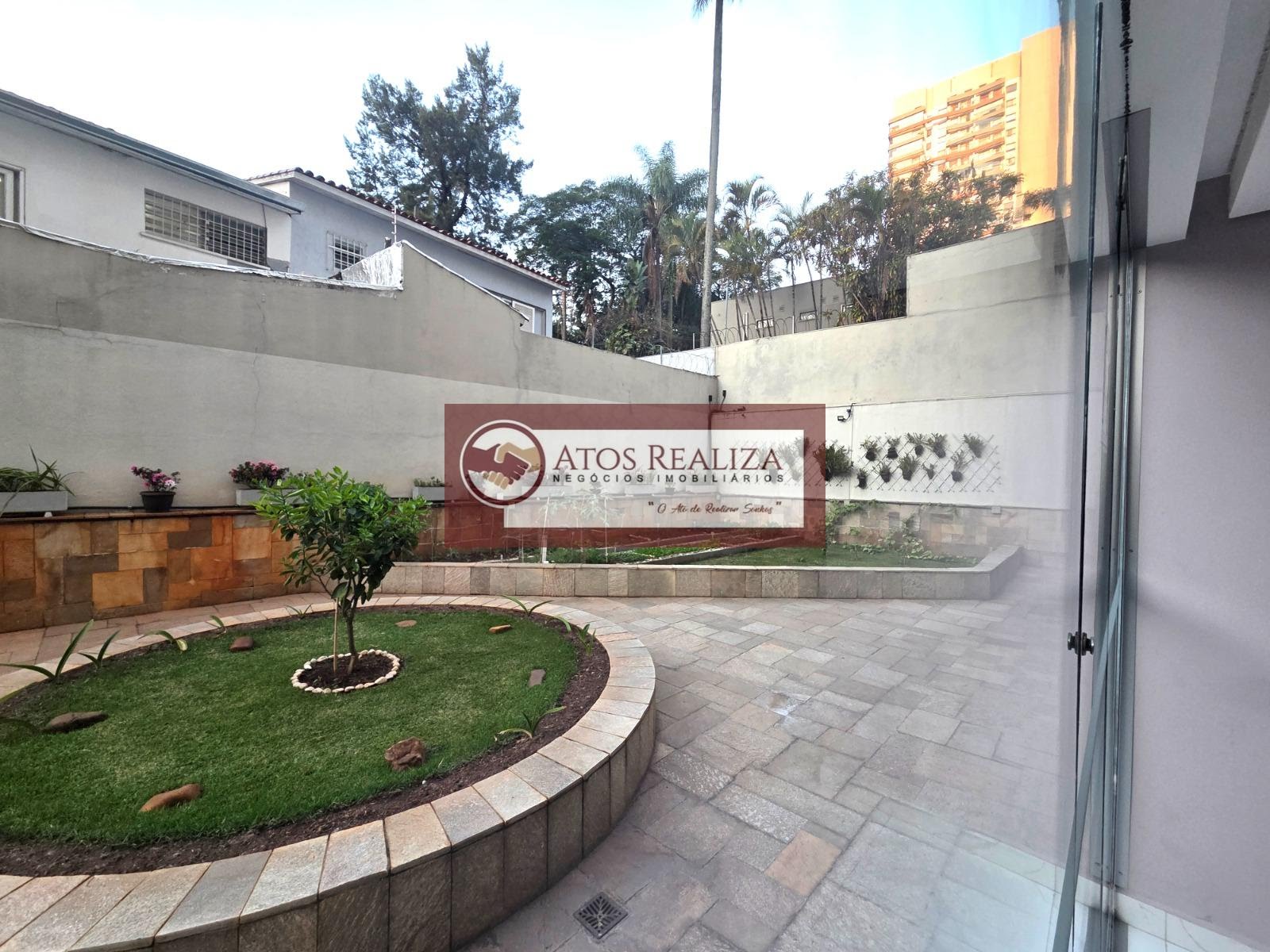 Apartamento à venda com 3 quartos, 1 suíte, 1 vaga e 126m² no Santo Amaro, São Paulo (SP) — foto 2 de 29