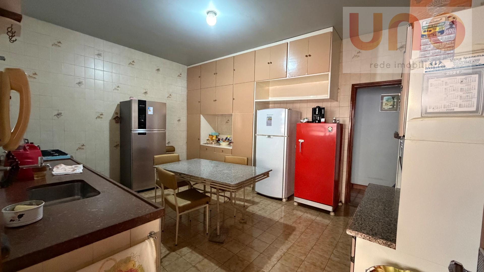 Casa à venda com 3 quartos, 2 suítes, 4 vagas e 1200m² no Vila Bandeirante, Campo Grande (MS) — foto 15 de 22