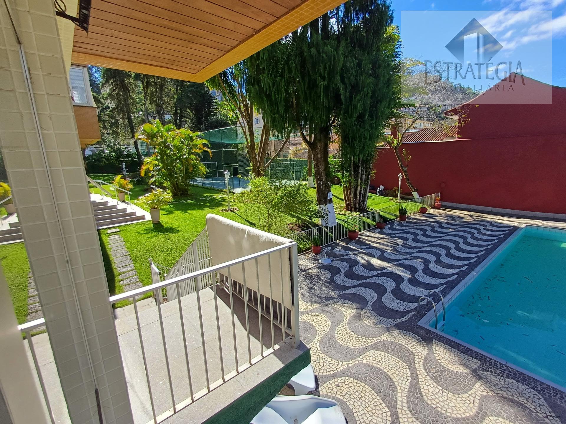 Apartamento à venda com 3 quartos, 1 suíte, 2 vagas e 120m² no Valparaíso, Petrópolis (RJ) — foto 18 de 28
