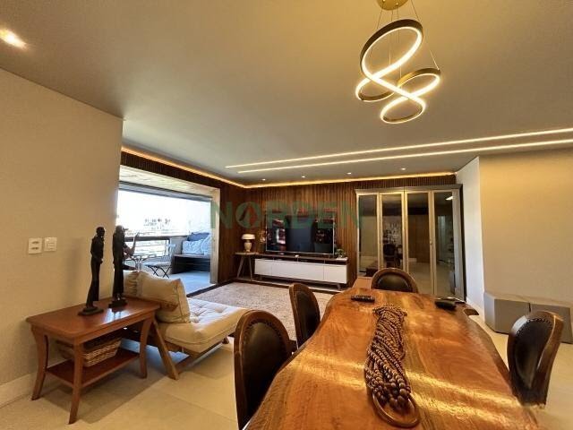 Apartamento de 92 m² com 3 quartos no Apartamento 3 Quartos 92m² — Jurerê, Jurerê
