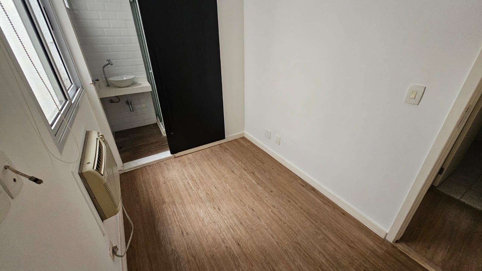 Apartamento à venda com 3 quartos, 1 suíte, 3 vagas e 176m² no Leblon, Rio de Janeiro (RJ) — foto 12 de 30