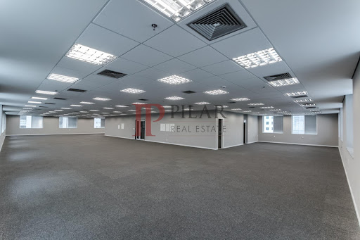 Andar corporativo  