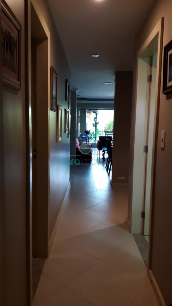 Casa à venda com 4 quartos, 1 suíte, 2 vagas e 300m² no Granja dos Cavaleiros, Macaé (RJ) — foto 11 de 30