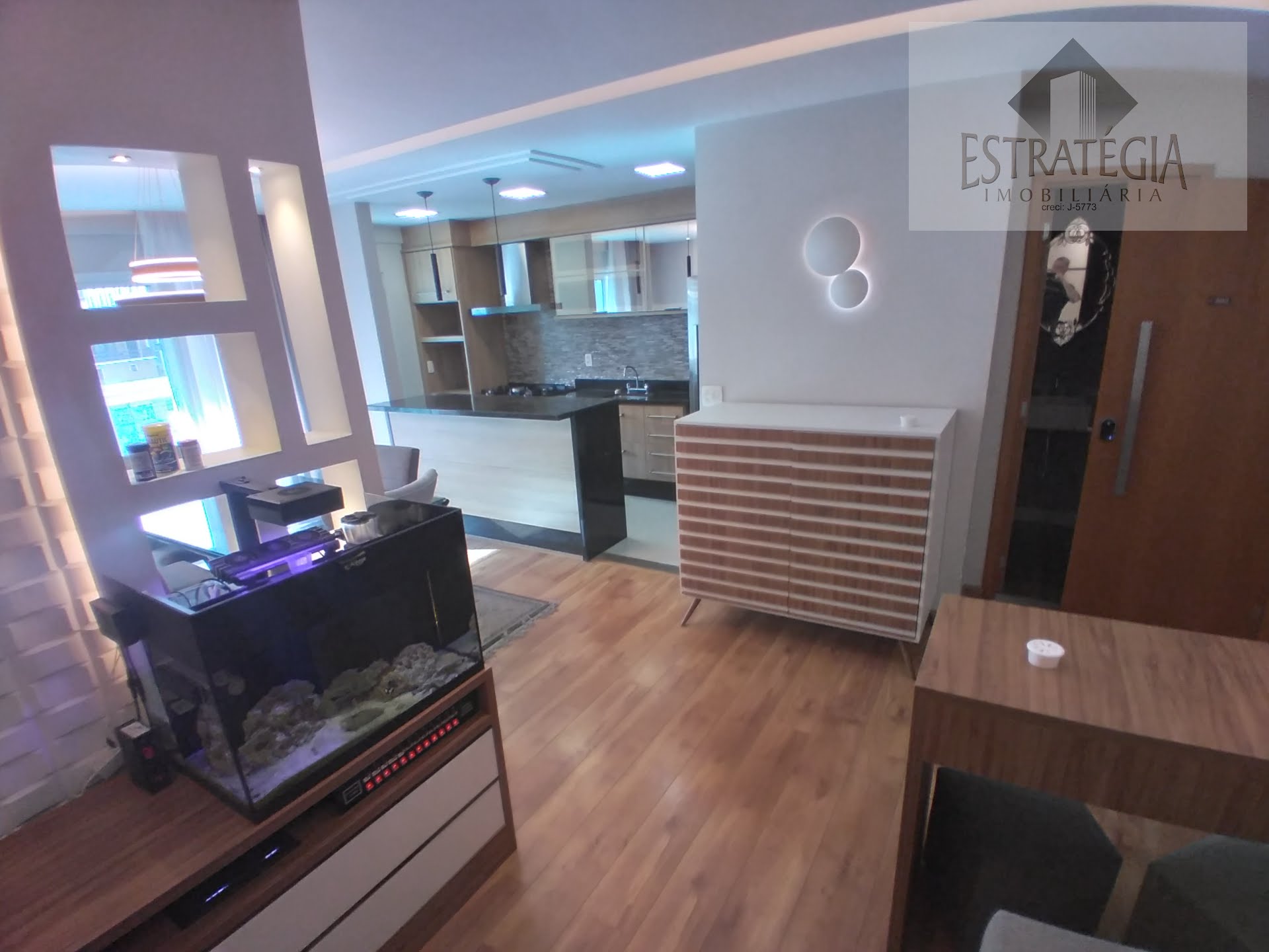 Apartamento à venda com 3 quartos, 1 suíte, 2 vagas e 120m² no Coronel Veiga, Petrópolis (RJ) — foto 10 de 27