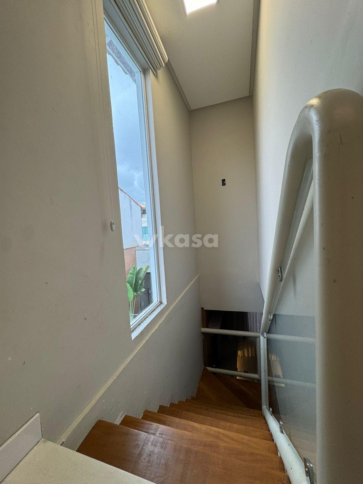 Casa à venda com 4 quartos, 3 suítes, 2 vagas e 350m² no Morada de Laranjeiras, Serra (ES) — foto 18 de 30
