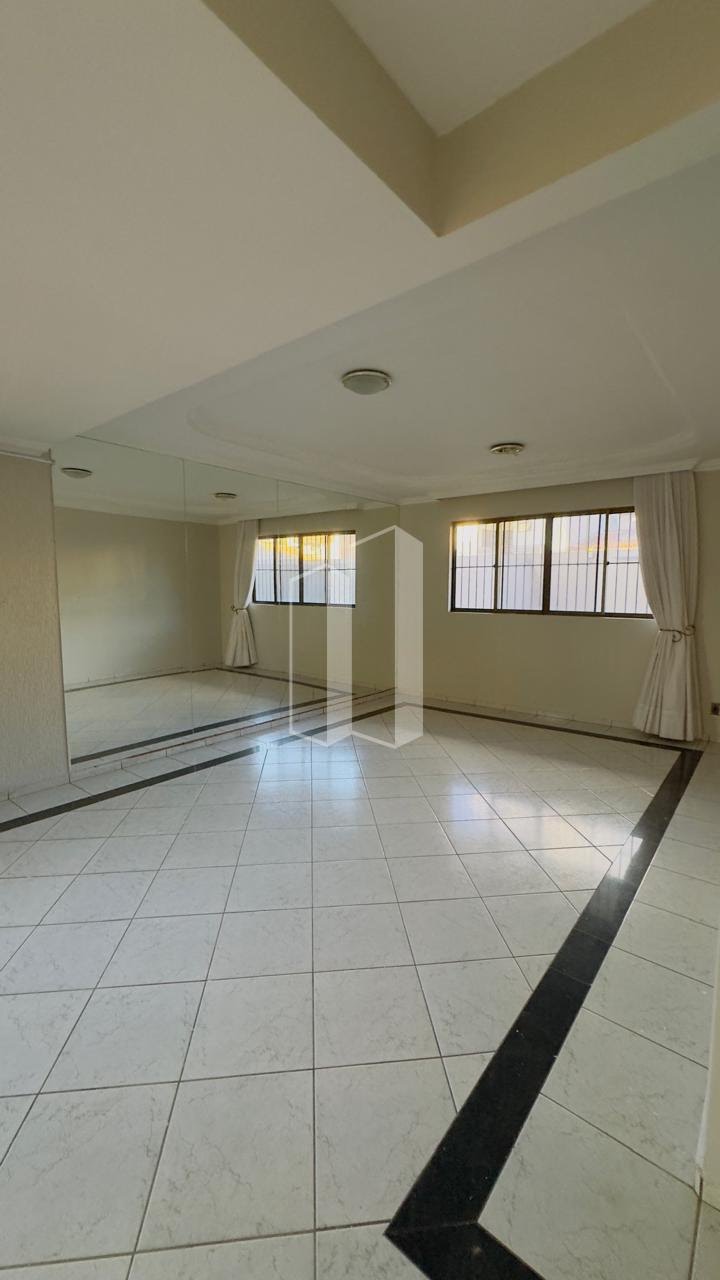 Casa, 4 quartos, 253 m² - Foto 27