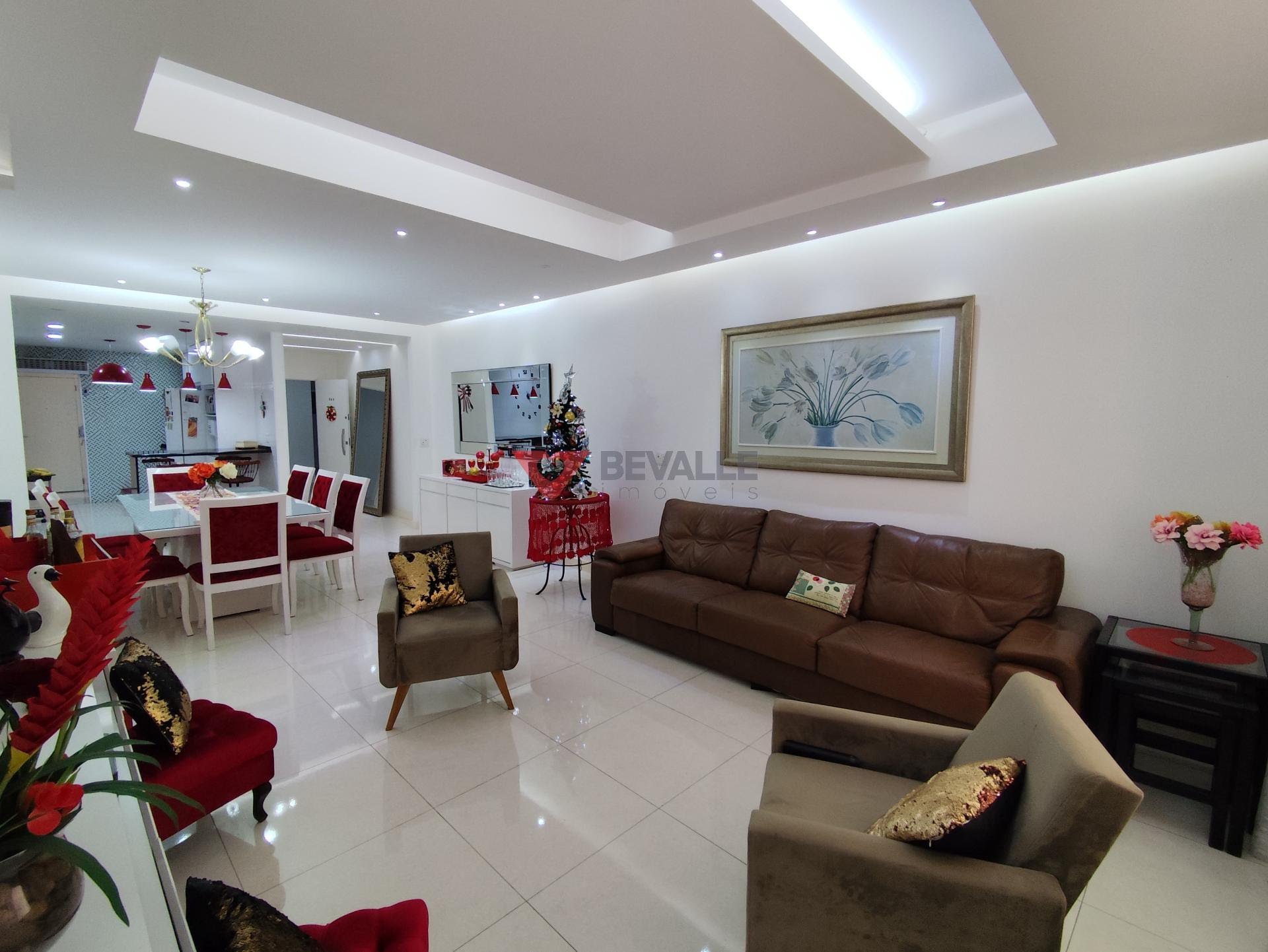 Apartamento à venda com 3 quartos, 1 suíte, 1 vaga e 135m² no Copacabana, Rio de Janeiro (RJ) — foto 2 de 22