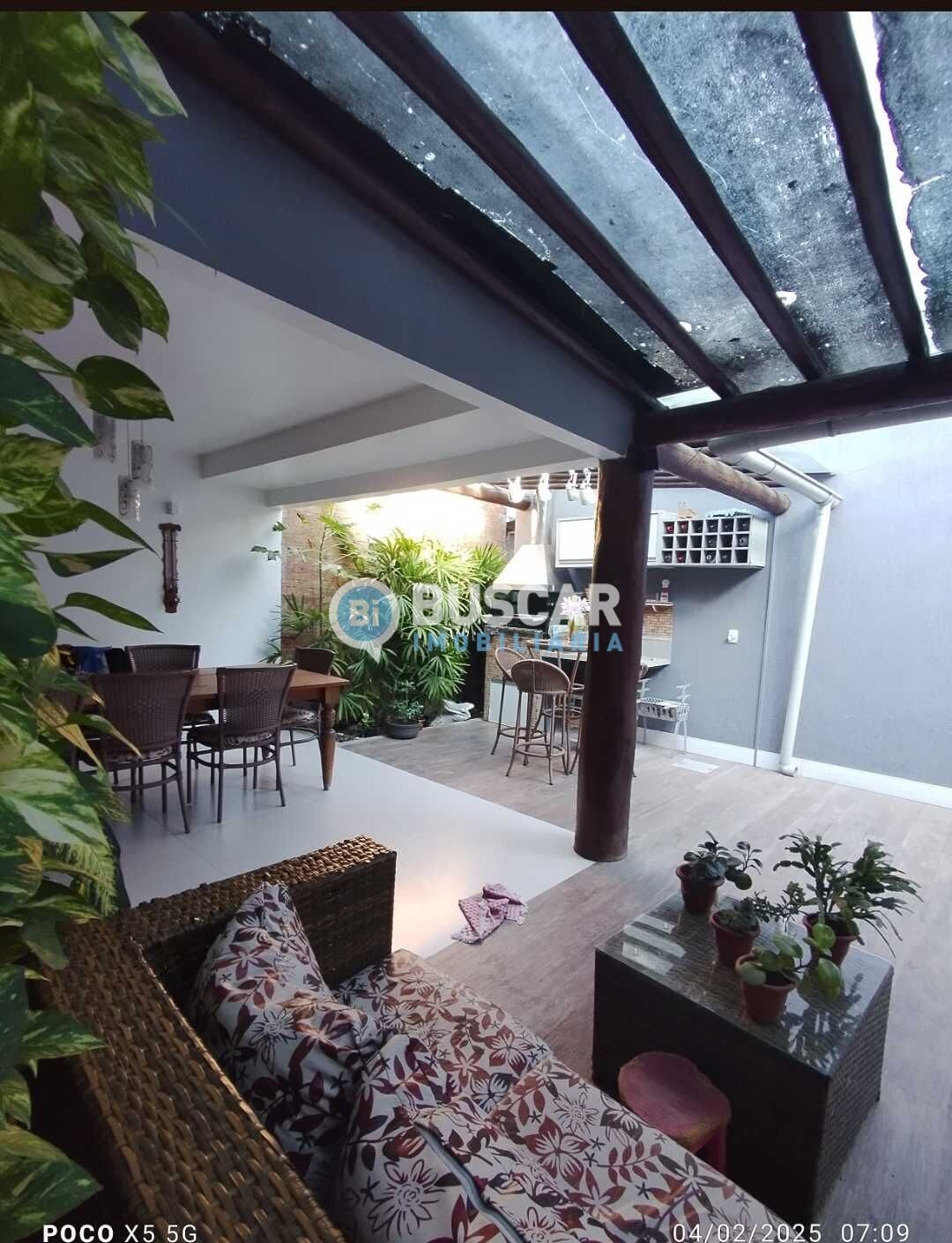 Casa à venda com 5 quartos, 2 suítes, 5 vagas e 486m² no Jardim Cruzeiro, Feira de Santana (BA) — foto 8 de 25