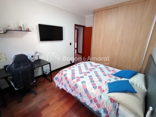 Casa, 4 quartos, 288 m² - Foto 19