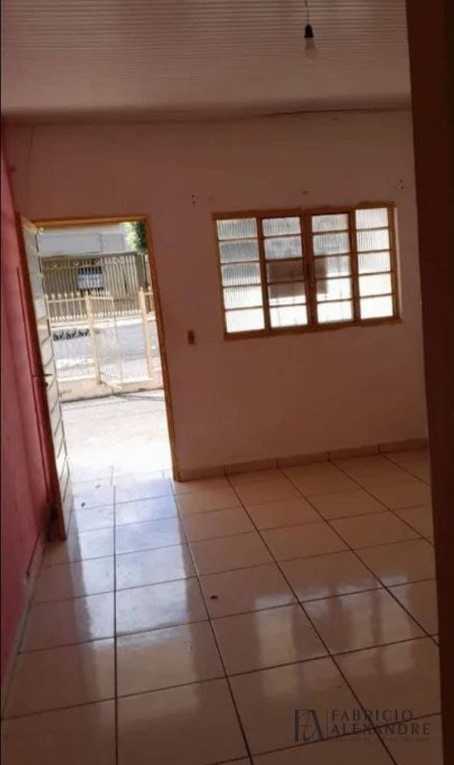 Casa à venda com 2 quartos, 1 banheiro, 2 vagas e 150m² no Jardim Santa Catarina, São José do Rio Preto (SP) — foto 6 de 8