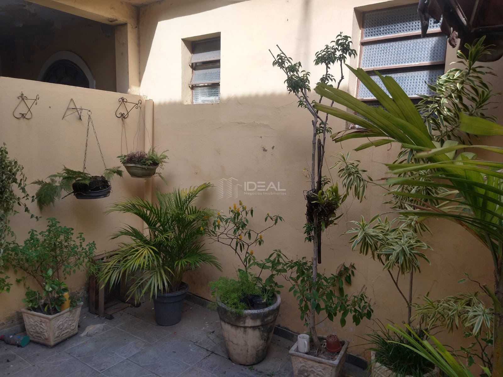 Casa à venda com 4 quartos, 3 banheiros, 3 vagas e 141m² no Parque California, Campos dos Goytacazes (RJ) — foto 9 de 24