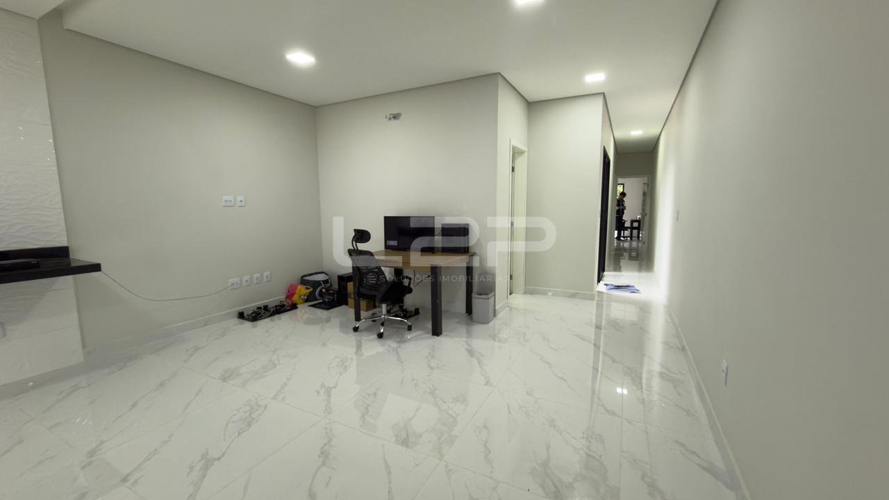 Casa à venda com 2 quartos, 1 suíte, 4 vagas e 110m² no Itaici, Indaiatuba (SP) — foto 7 de 22
