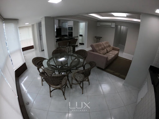 Apartamento 03 Dorm. em Meia Praia  -  Itapema