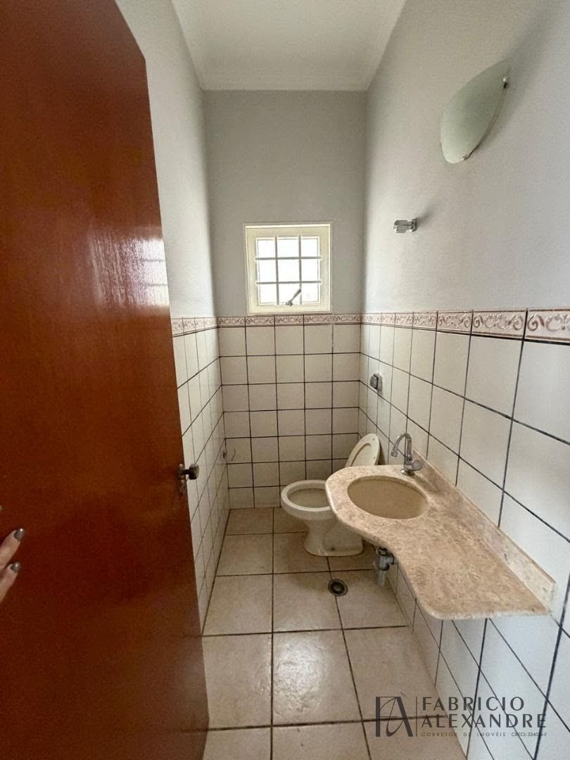 Casa para alugar com 4 quartos, 4 suítes, 4 vagas e 340m² no Jardim Aclimação, São José do Rio Preto (SP) — foto 8 de 30