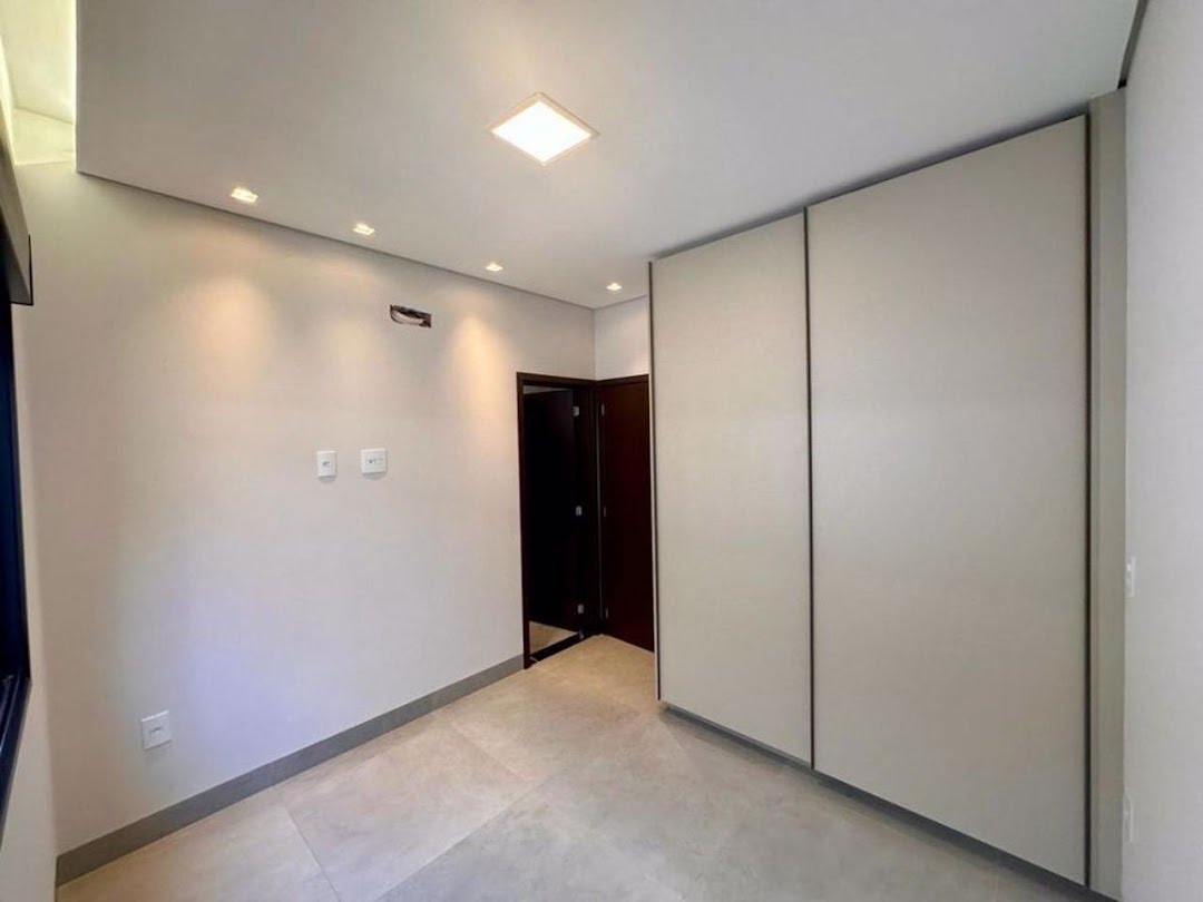 Casa à venda com 3 quartos, 3 suítes, 4 vagas e 166m² no Loteamento Terras de Florença, Ribeirão Preto (SP) — foto 24 de 30
