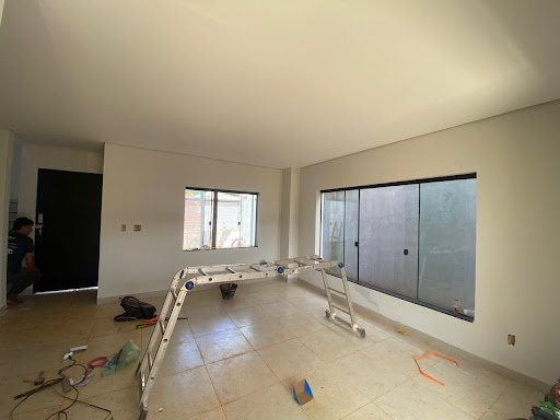 Sobrado em Conjunto Aero Rancho  -  Campo Grande