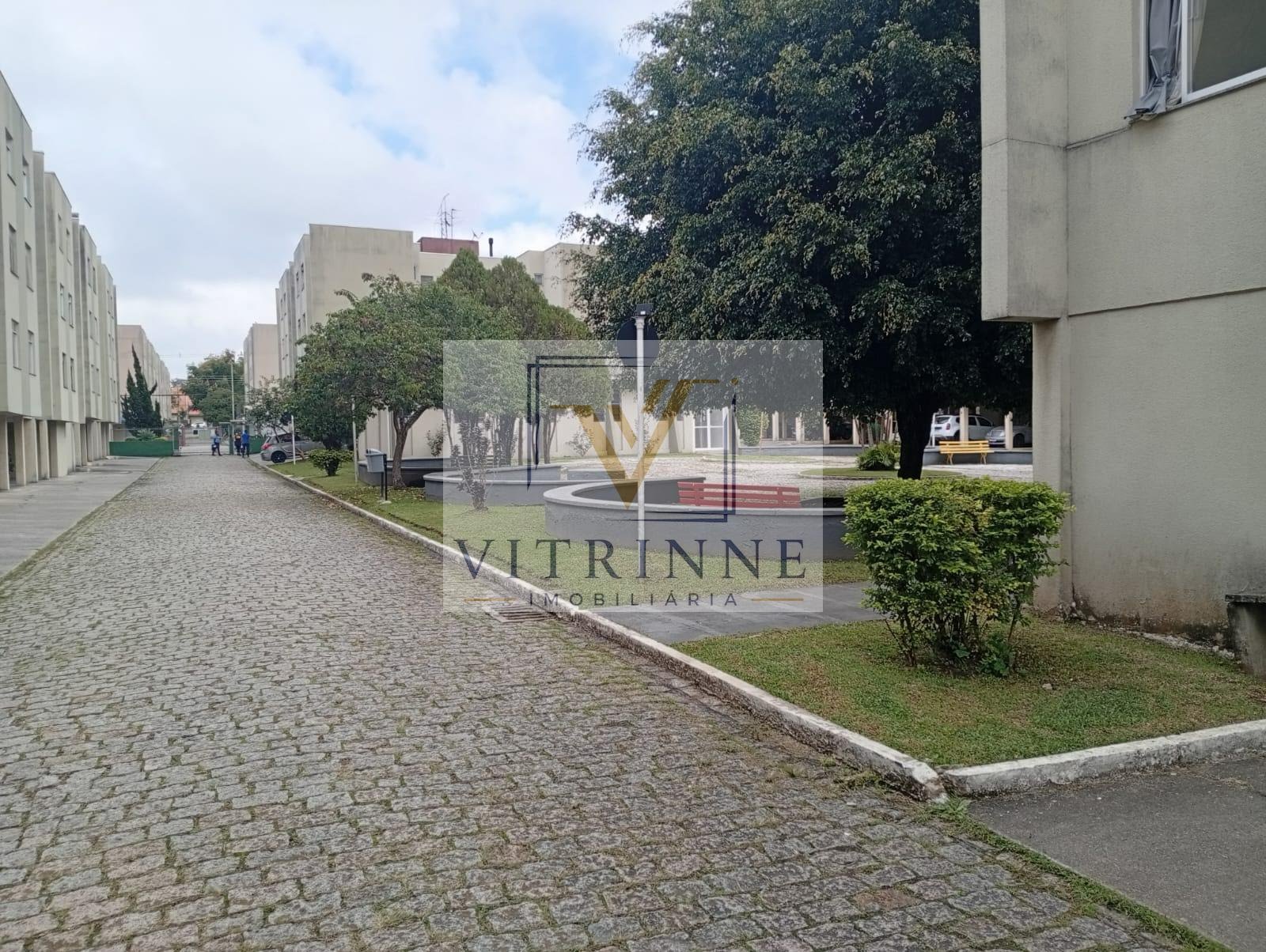 Apartamento à venda com 3 quartos, 1 banheiro, 1 vaga e 70m² no Bacacheri, Curitiba — foto principal