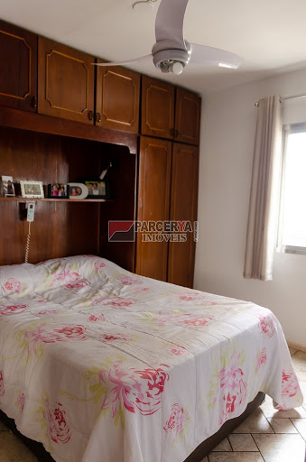 Apartamento no Conjunto Esmeralda