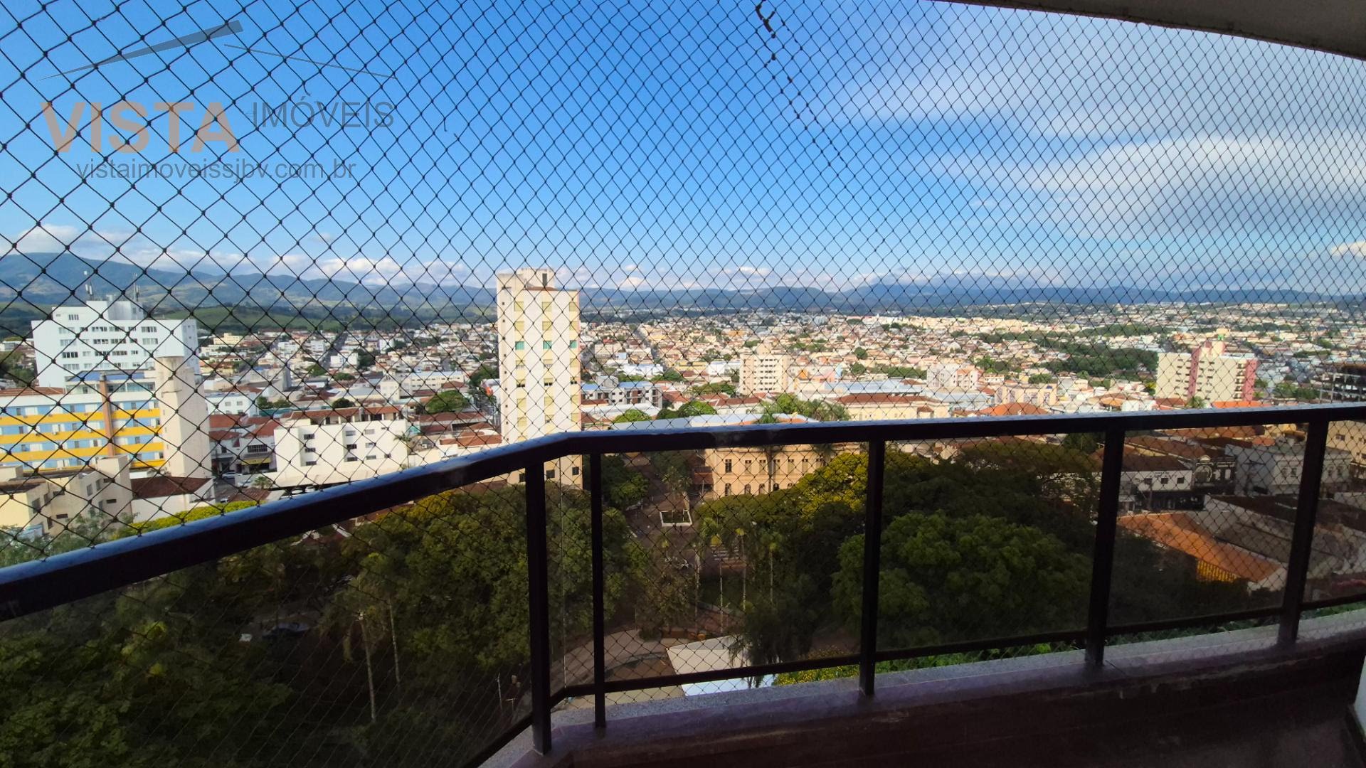 Apartamento à venda com 4 quartos, 4 suítes, 2 vagas e 310m² no Centro, São João da Boa Vista (SP) — foto 5 de 30
