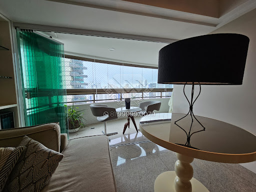 Apartamento a venda no Edif Estação Jaqueira - 208m² 4 suítes, mobiliado e decorado em andar alto