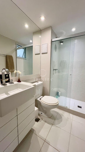 Banheiro - Barra Village House - Trinità Imobiliária
