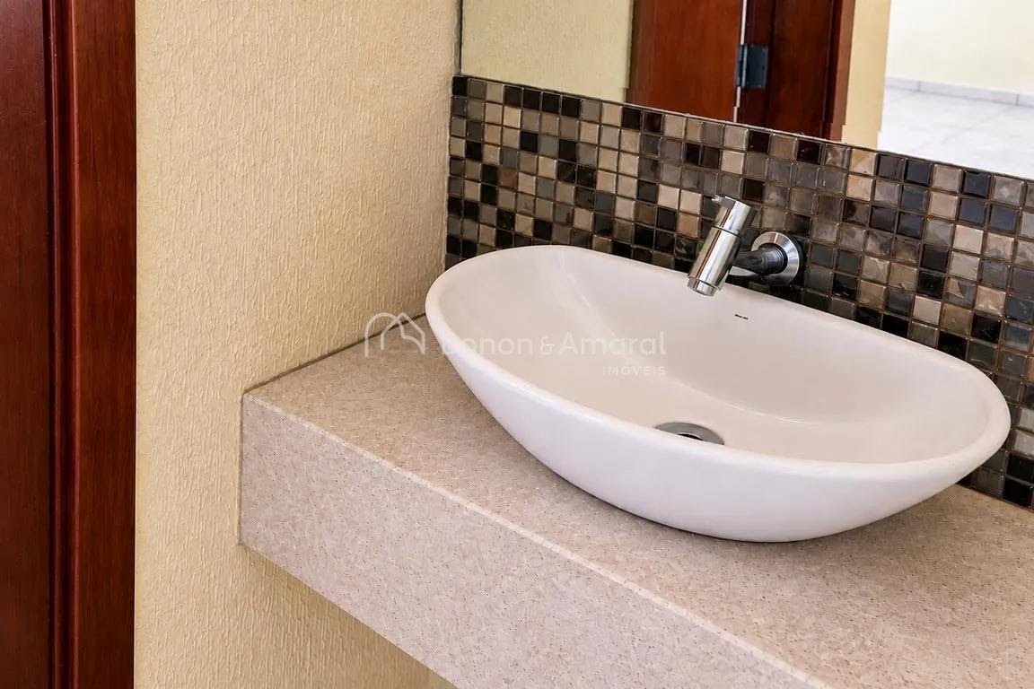 Casa, 3 quartos, 360 m² - Foto 14