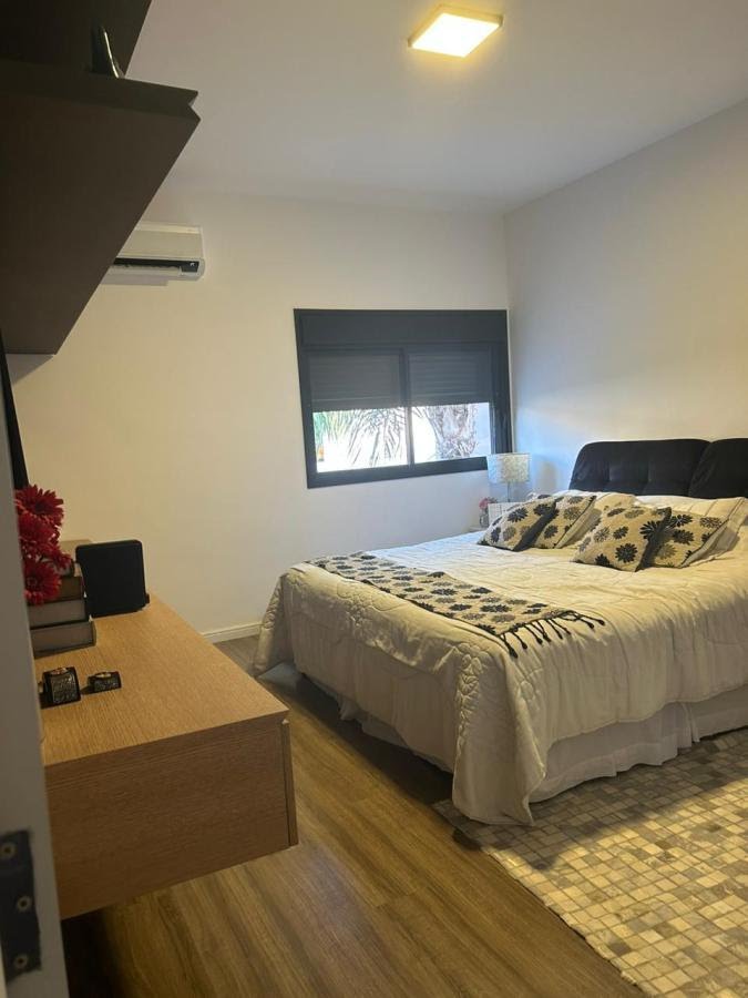 Casa à venda com 3 quartos, 3 suítes, 4 vagas e 230m² no Jardim das Nações, Taubaté (SP) — foto 18 de 29